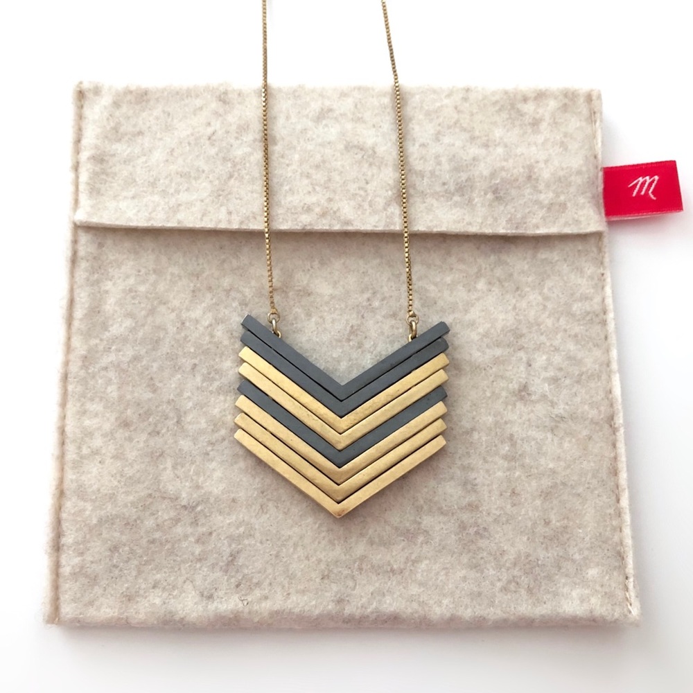 Madewell Arrowstack Necklace with felt pouch